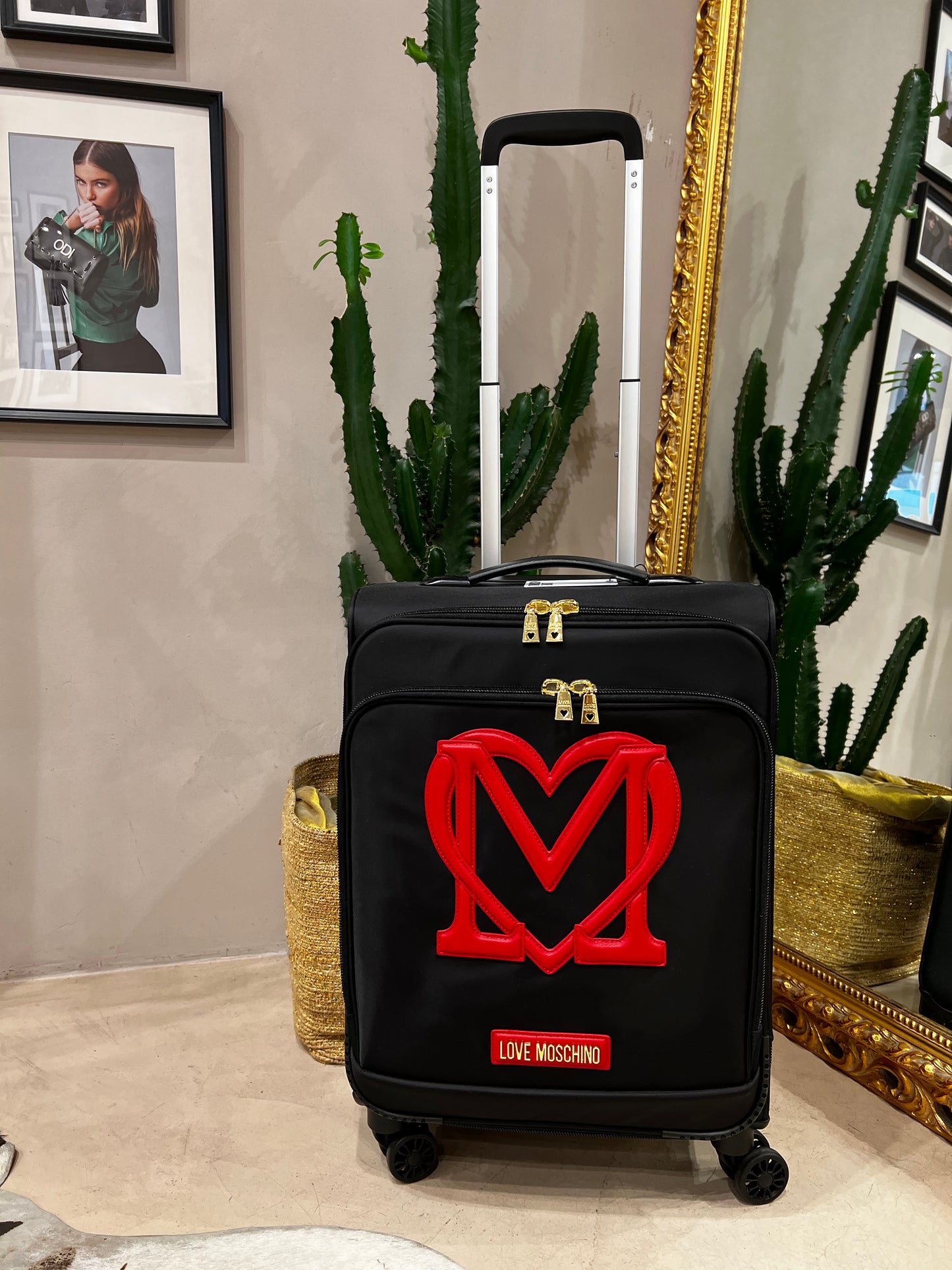 LoveMoschino - viaggio trolley nylon nero+rosso