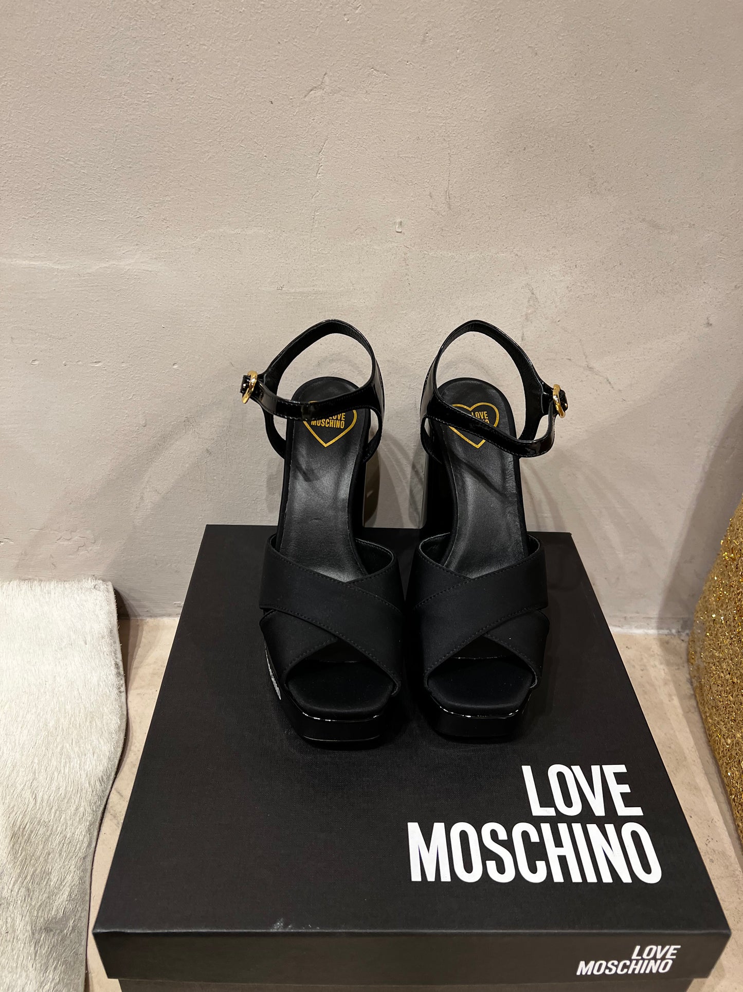 LoveMoschino - sandalo quadrato lycra+vernice