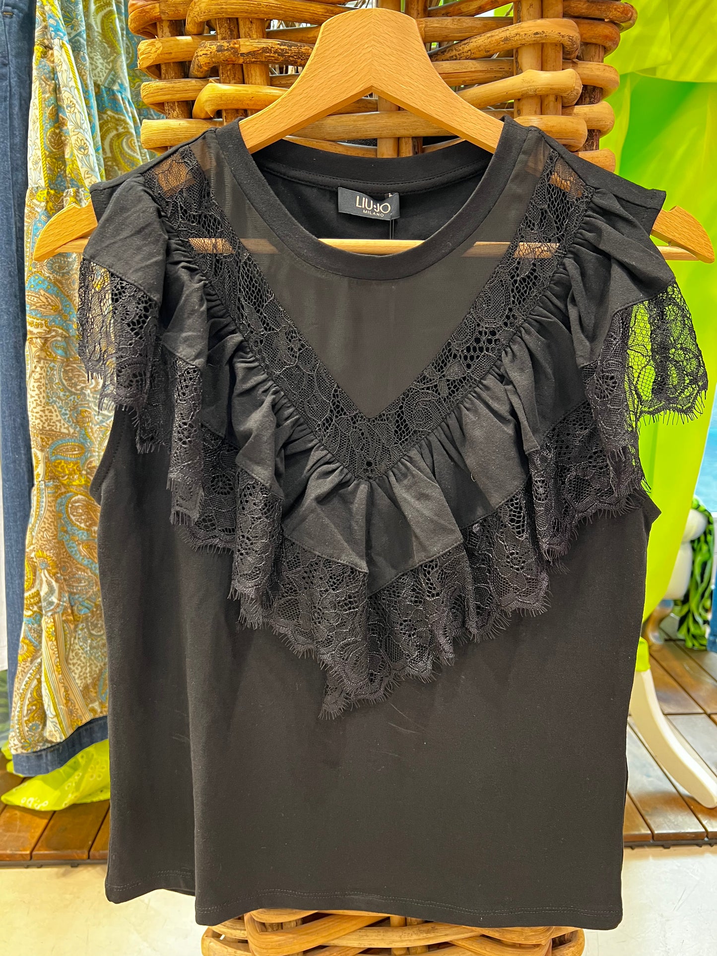 LiuJo - t-shirt ruffles
