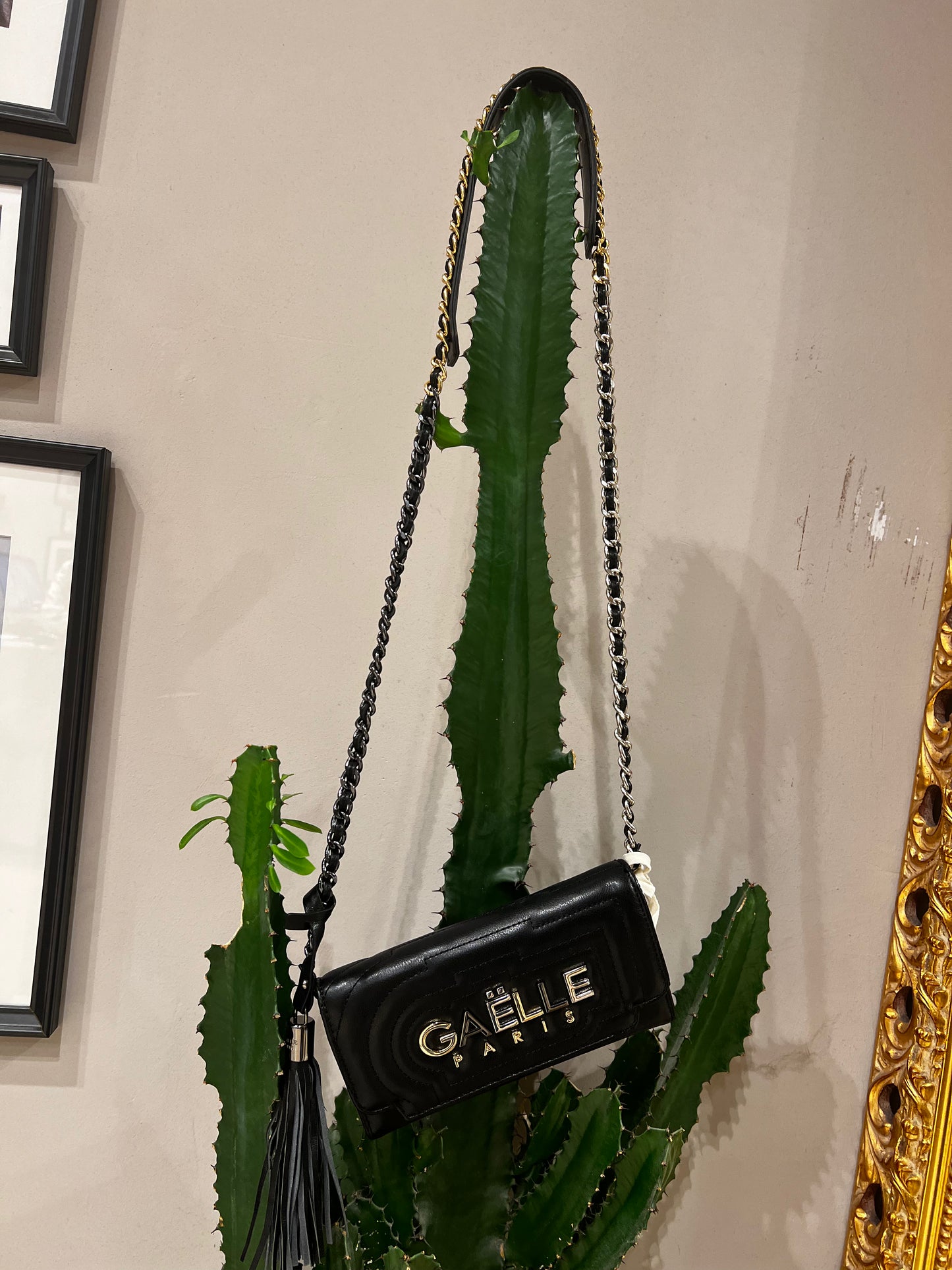 Gaëlle Paris - wallet in ecopelle con applicazione logo