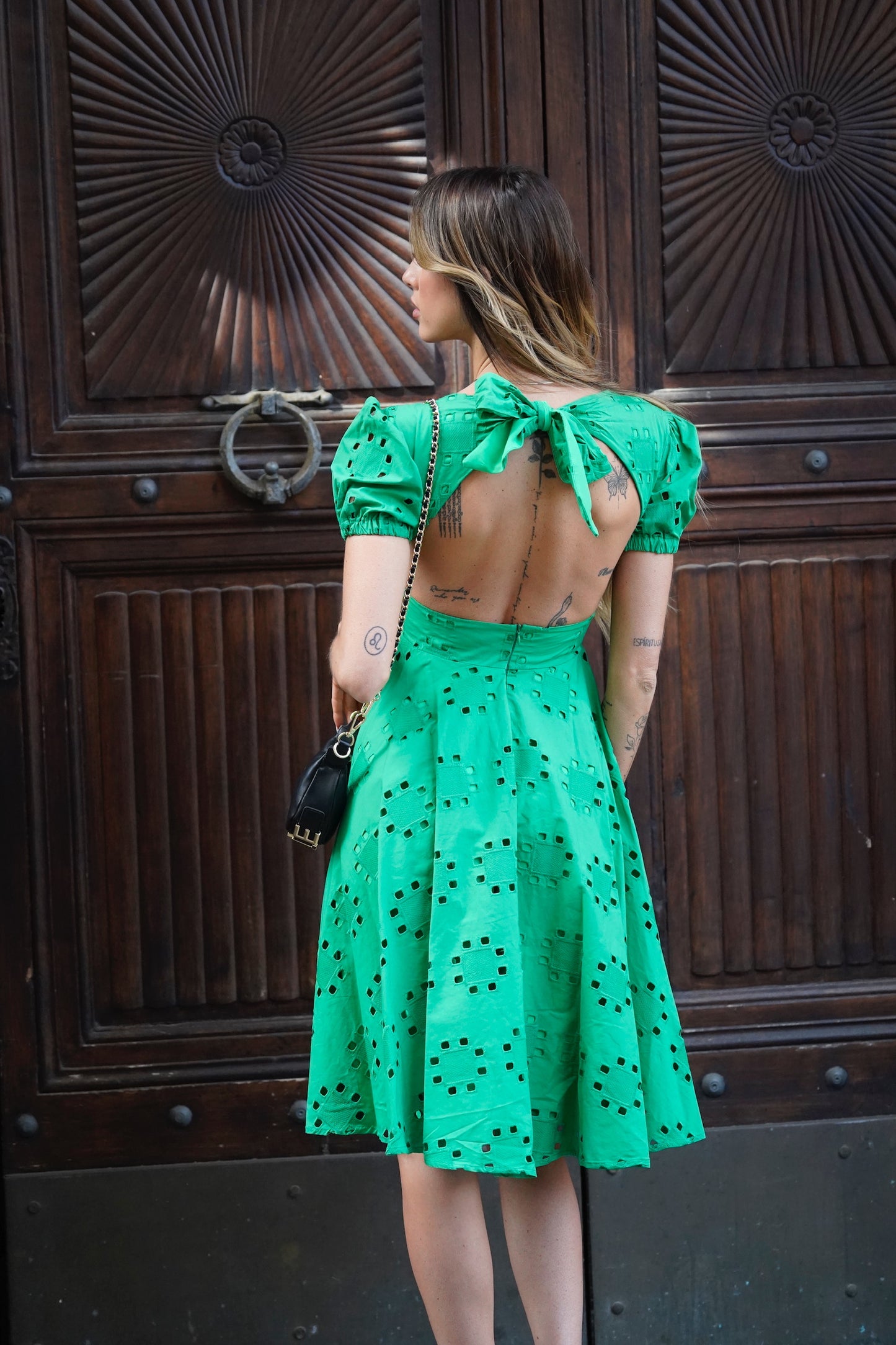 Giulia N couture - abito con scollo schiena