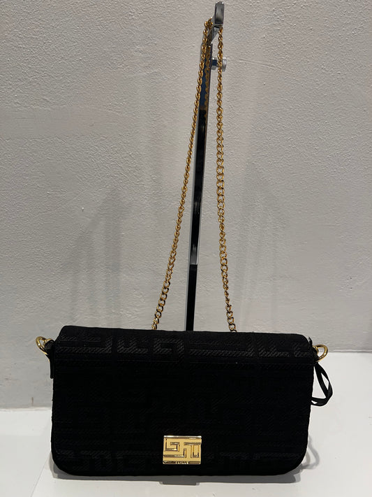 Gaëlle Paris- regular shoulder pochette