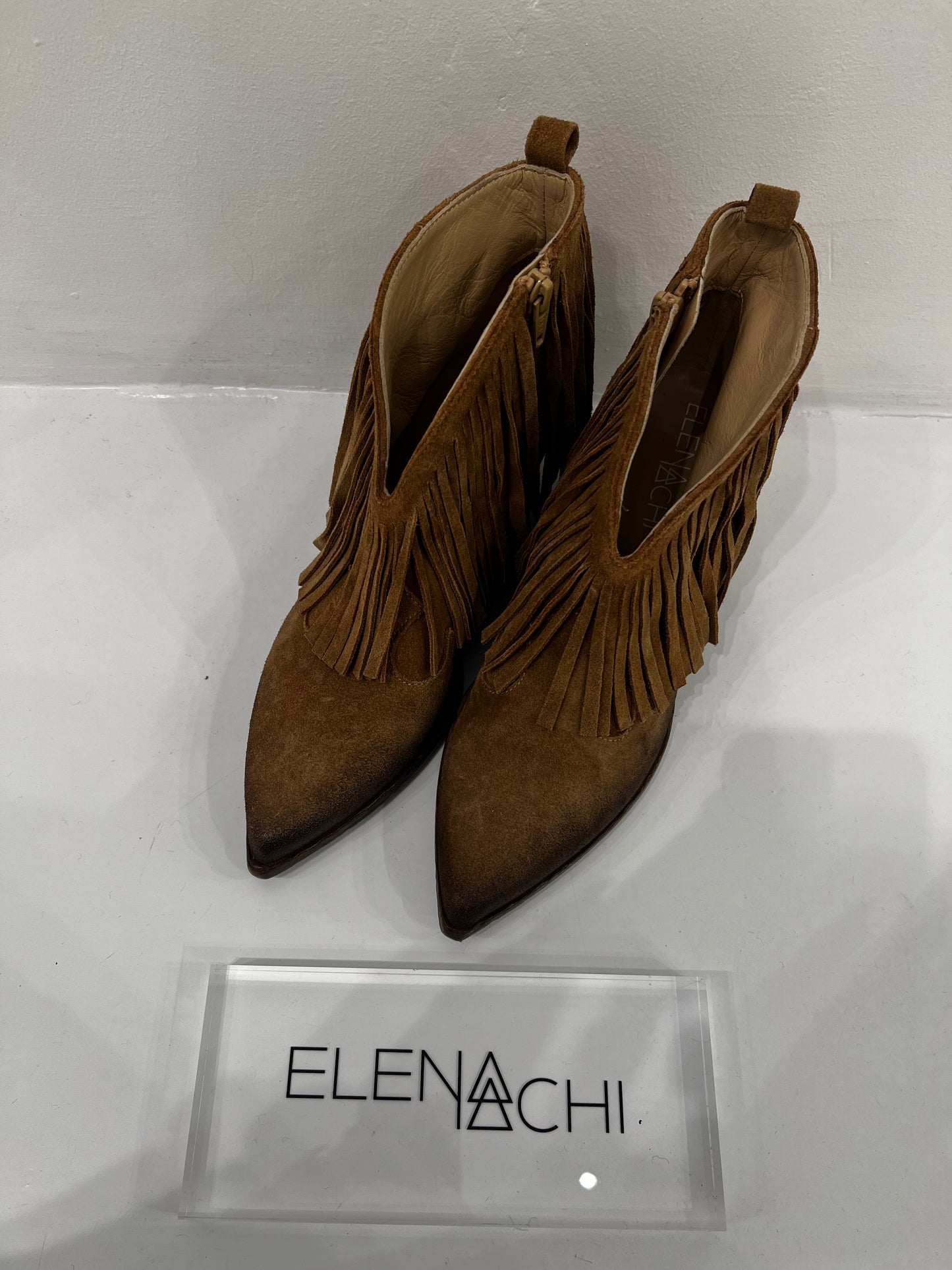 Elena Iachi - velour camel + wash