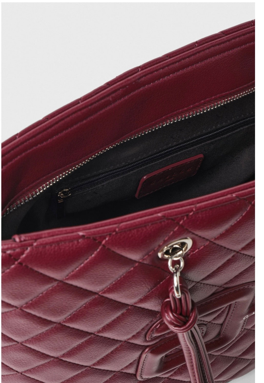 Regular Shopper Gaelle Paris