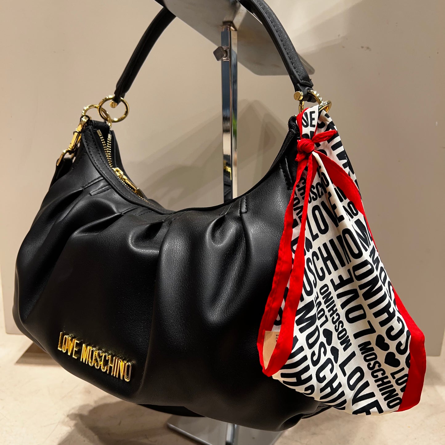 HOBO BAG CON FOULARD CITY BAG